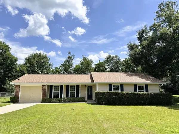 202 Candace Ct., Dothan, AL 36301