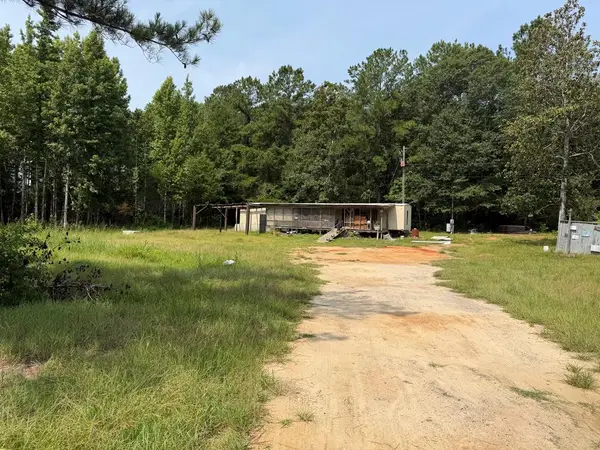 40 Magnolia Drive, Daleville, AL 36322