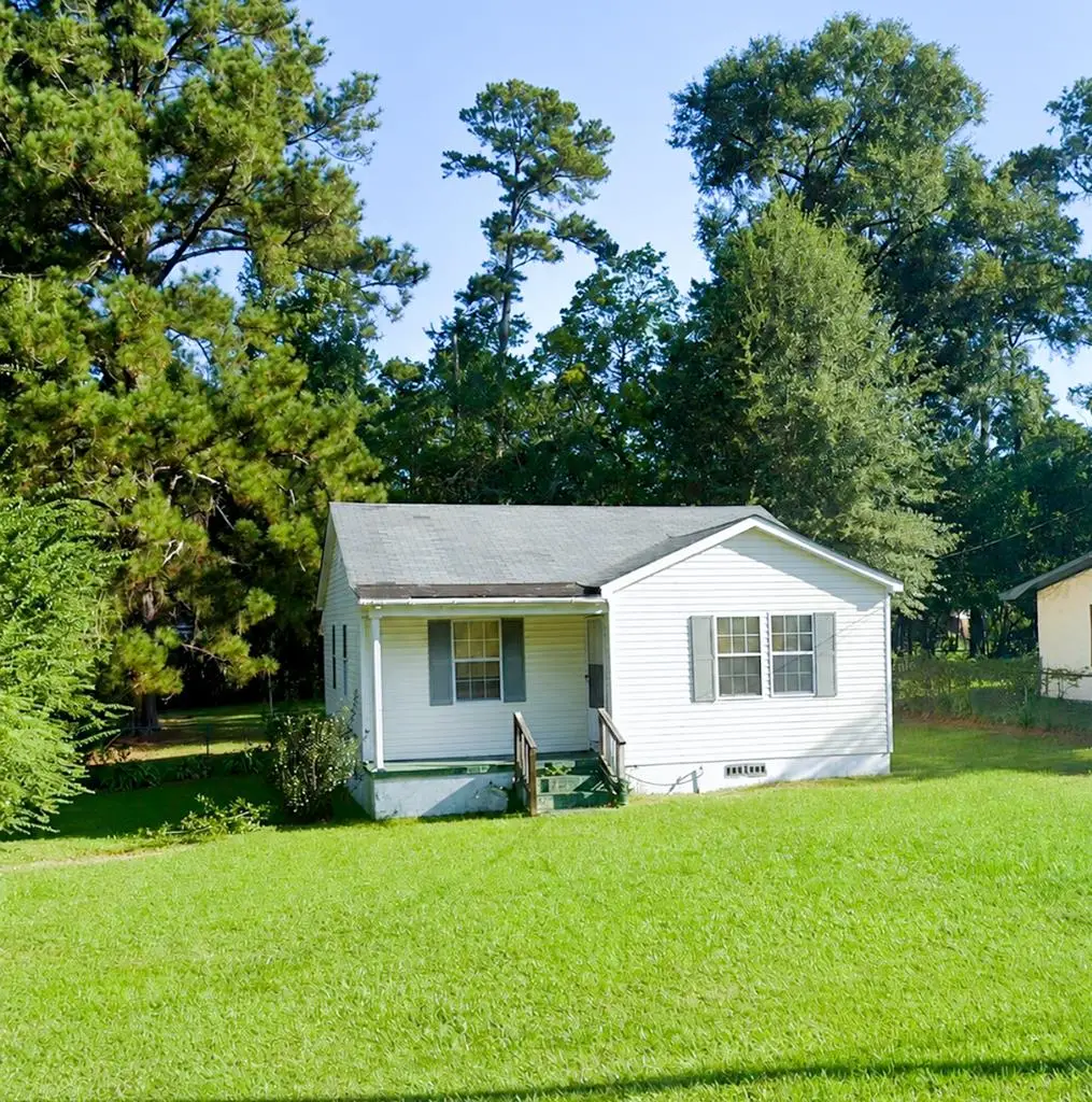 401 Pleasant Rd, Dothan, AL 36301 - #1