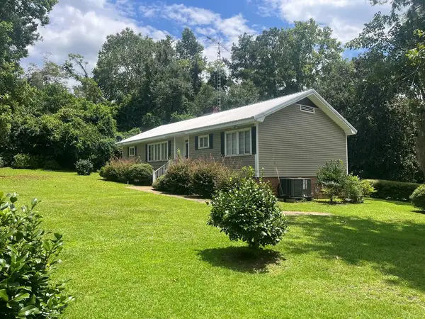 370 Commerce Street, Ft. Gaines, GA 39851