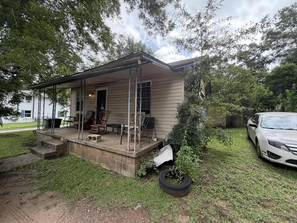 201 Grimes St, Enterprise, AL 36330 - #1