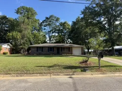 1607 Brougham Ct., Dothan, AL 36301 - #2