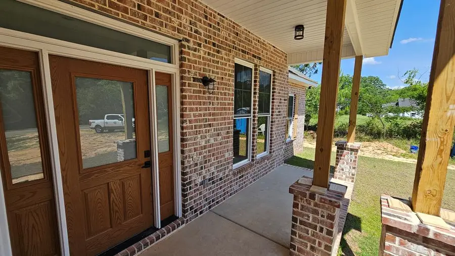883 Jester St, Cowarts, AL 36321 - #3