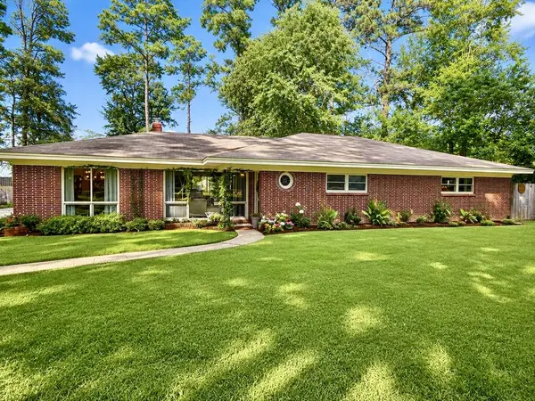 121 Rosetta Cir, Dothan, AL 36303