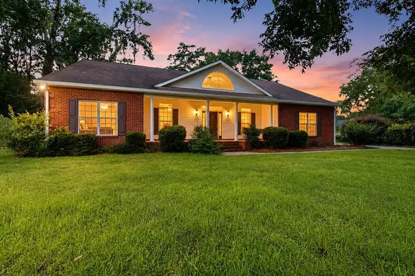 185 Hidden Springs Court, Dothan, AL 36305