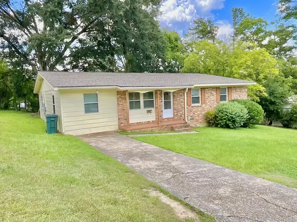 516 Cherry St, Eufaula, AL 36027