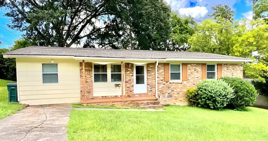 516 Cherry St, Eufaula, AL 36027 - #2