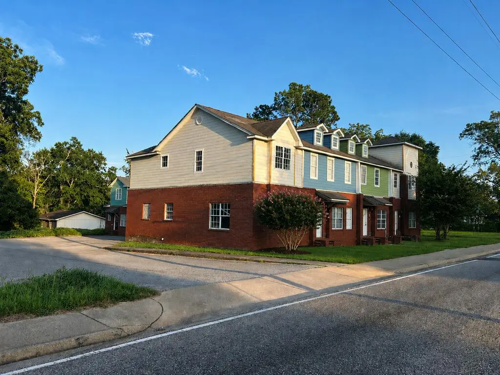 412 Unit 4 N Range St, Dothan, AL 36303 - #1