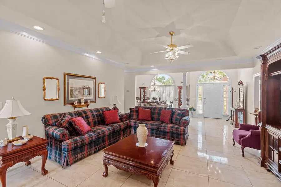 101 Willow Oaks, Headland, AL 36345 - #2
