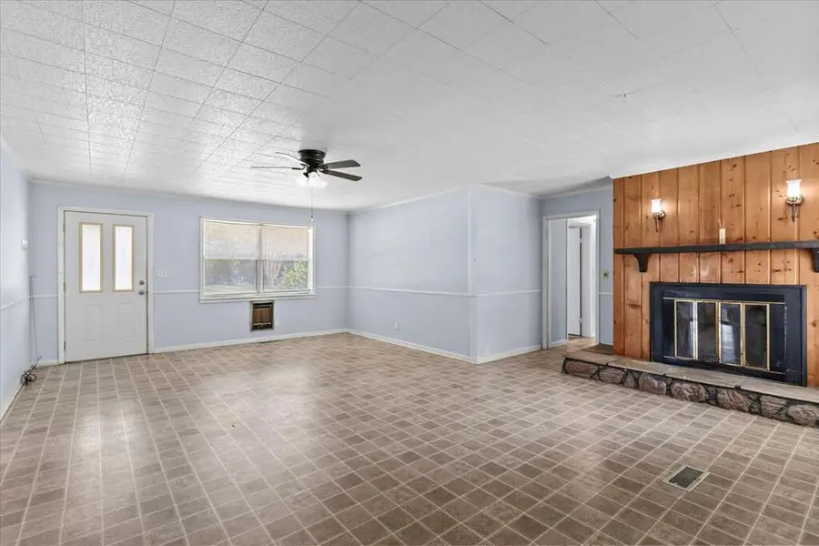 618 Peachtree Street, Headland, AL 36345 - #3