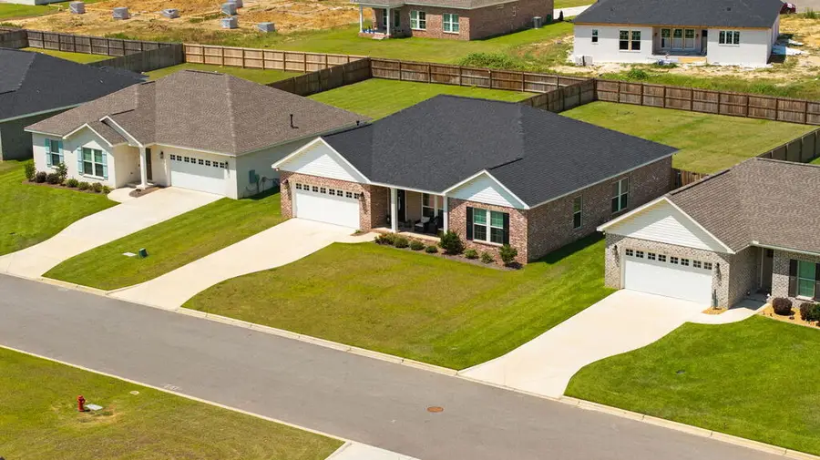 208 Wellington Way, Headland, AL 36345 - #2