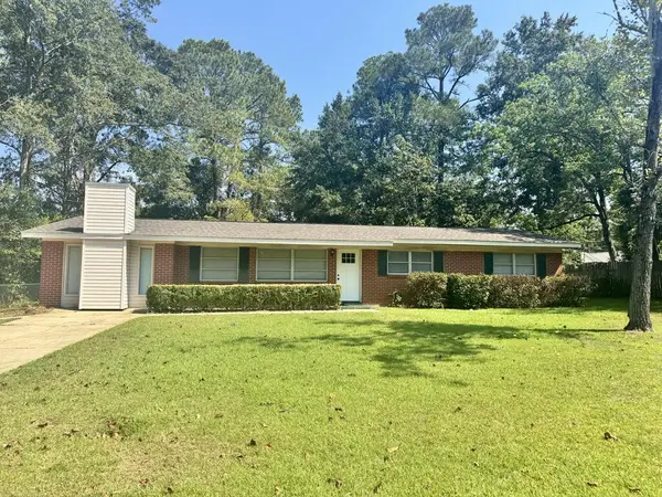 1511 Virwood, Dothan, AL 36303