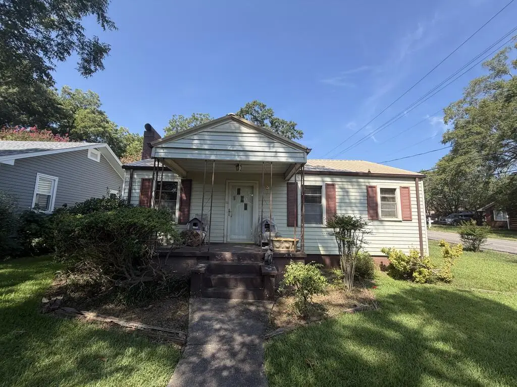150 20th St, Hueytown, AL 35023 - #1