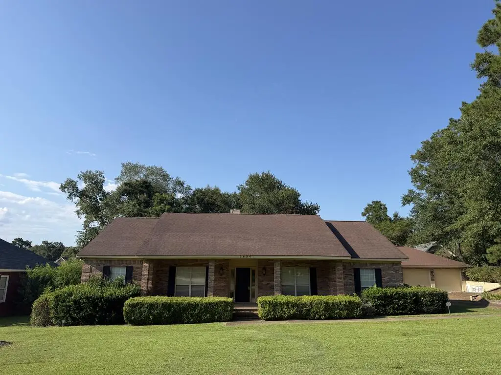 3604 Oak Ridge Ln, Dothan, AL 36303 - #1