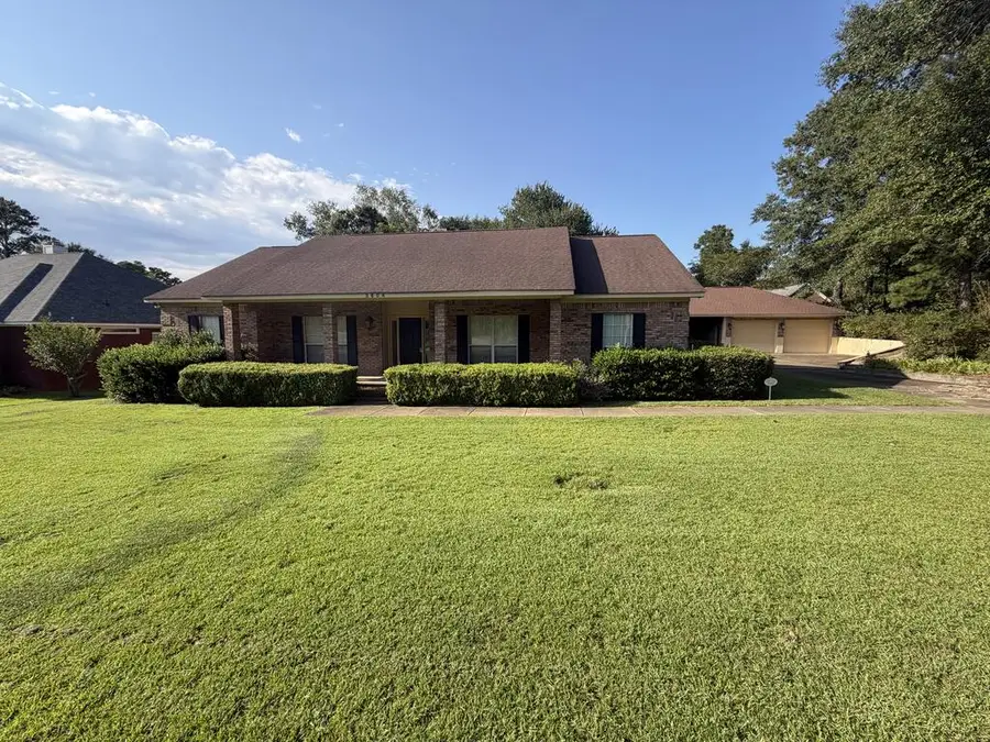 3604 Oak Ridge Ln, Dothan, AL 36303 - #3