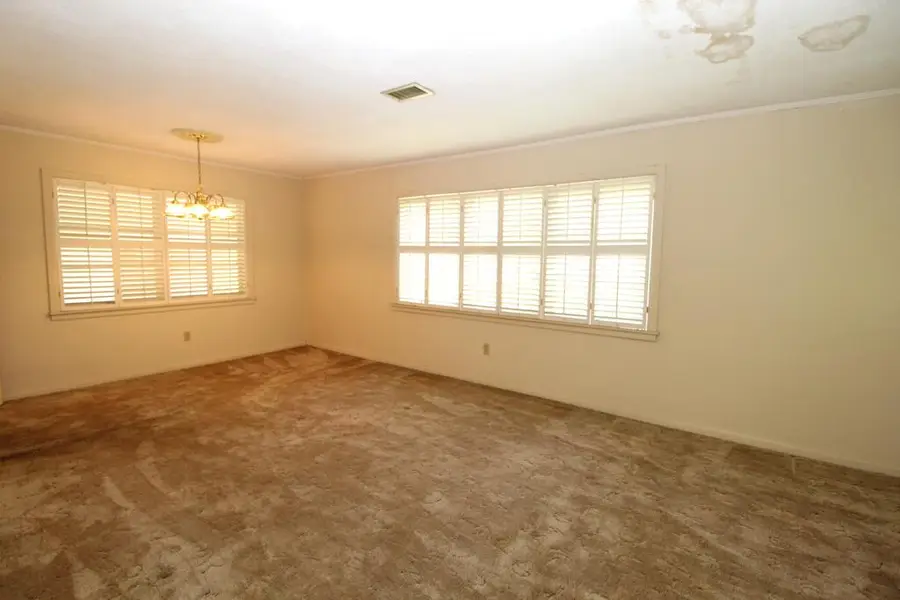 1304 Choctaw St., Dothan, AL 36303 - #3