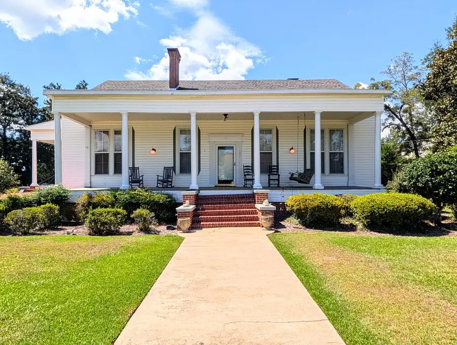 303 N Main Street, Columbia, AL 36319 - #2