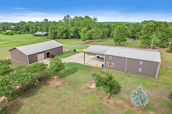 407 County Road 17, Headland, AL 36345