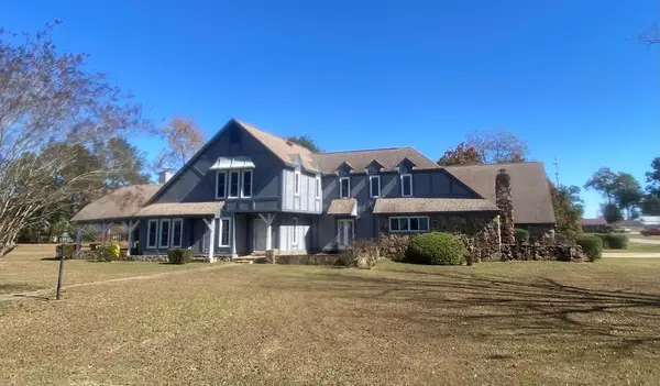 108 Mckemie, Columbia, AL 36319