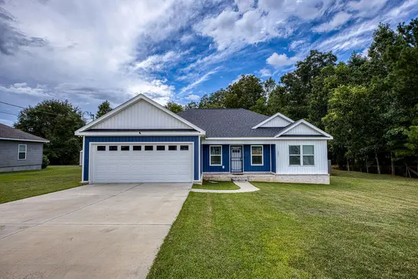 221 Northbrook Drive, Slocomb, AL 36375