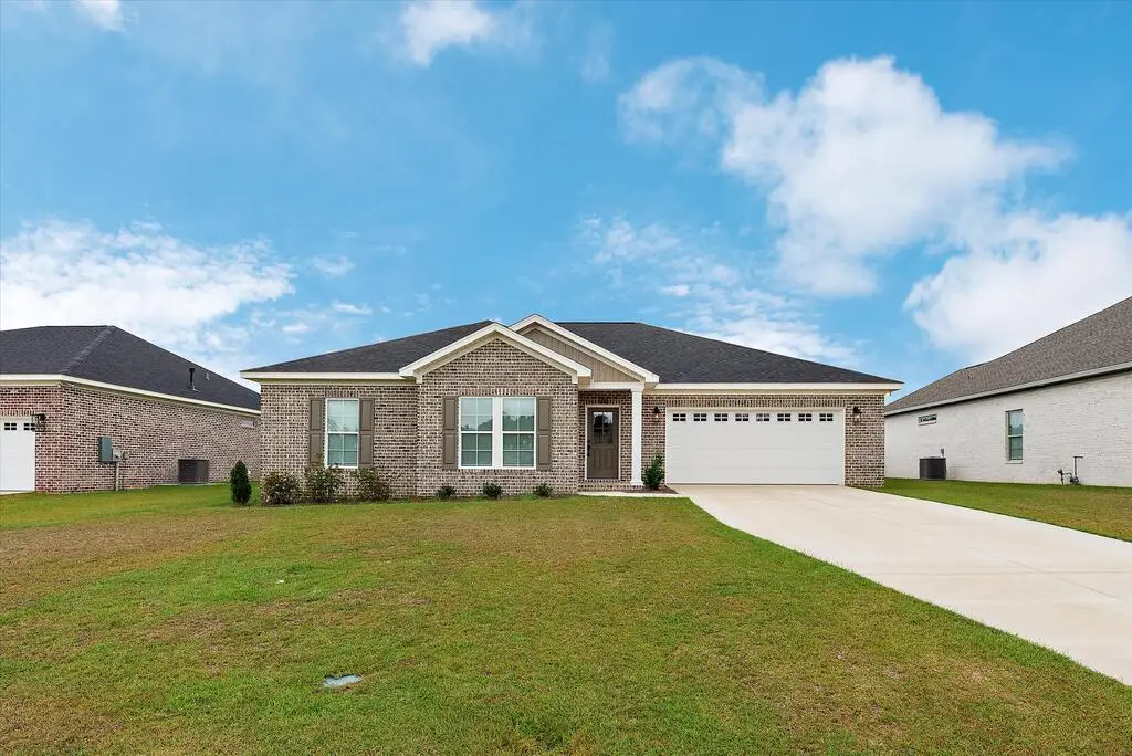 126 Edgewood Trail, Headland, AL 36345 - #1