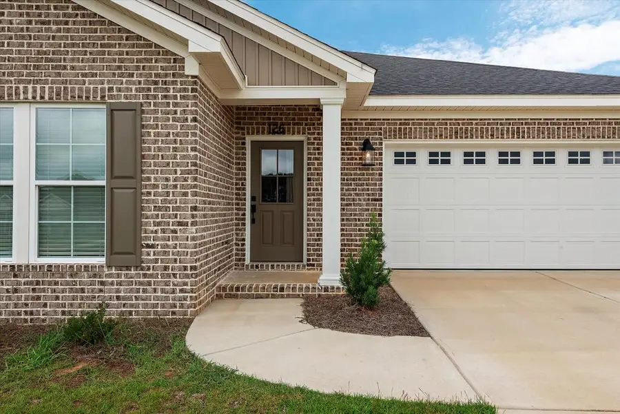 126 Edgewood Trail, Headland, AL 36345 - #2