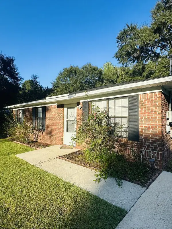 684 N Commerce St, Slocomb, AL 36375