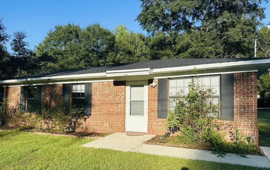 684 N Commerce St, Slocomb, AL 36375 - #2