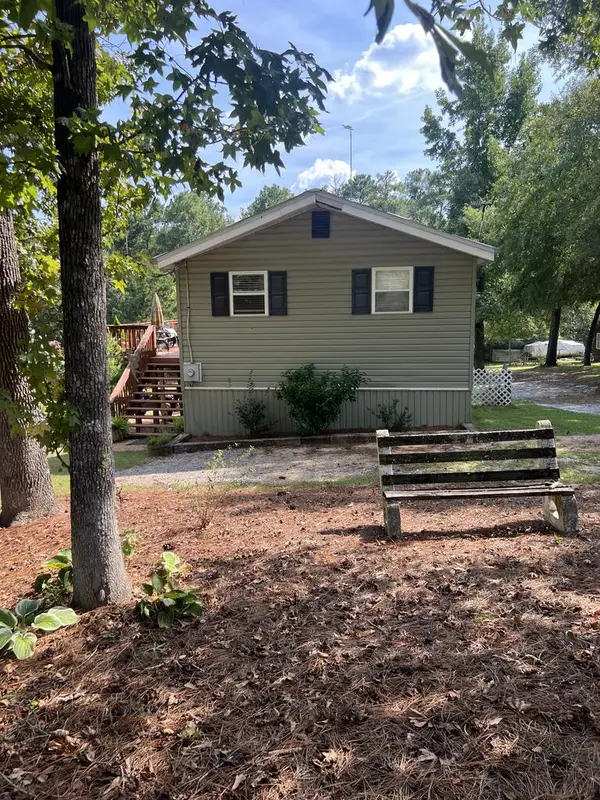194 Lakeshore Dr, Dothan, AL 36310