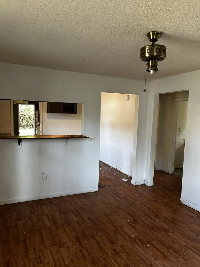 201 Grimes St, Enterprise, AL 36330 - #2