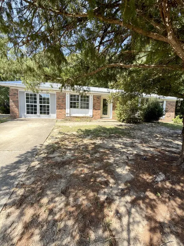 81 Mcreal Dr., Newton, AL 36352
