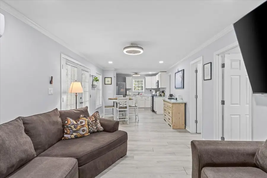 105 W Spring St, Dothan, AL 36303 - #2