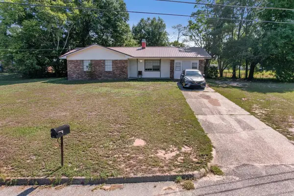 251 Alberta Drive, Ozark, AL 36360