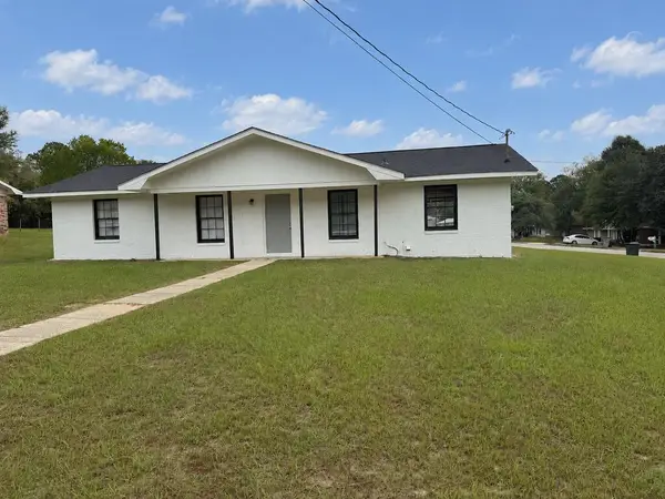 299 Green Village Rd, Ozark, AL 36360