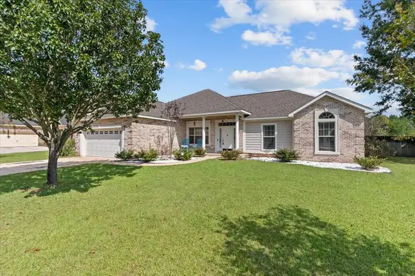 216 Glen Oaks Drive, Dothan, AL 36301