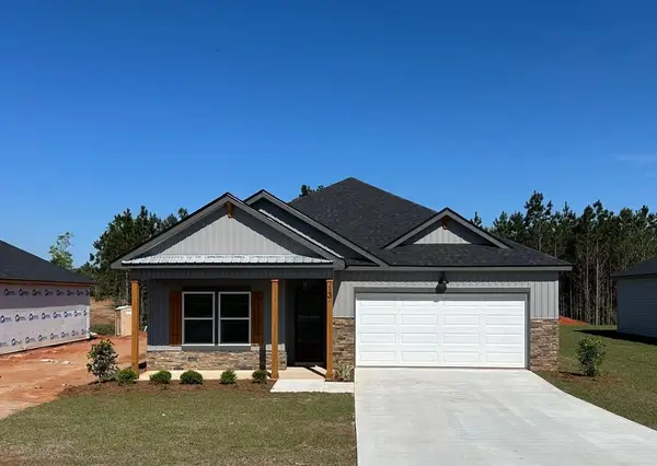 1395 Forest Drive, Midland City, AL 36350