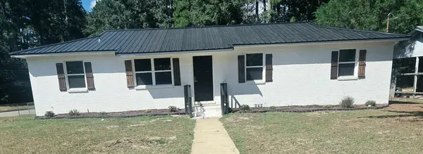 130 Young America Drive, Dothan, AL 36303