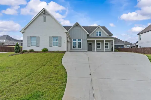 602 Charleston Mills Drive, Midland City, AL 36350