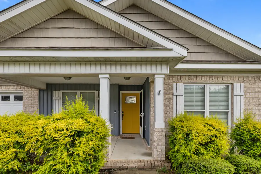 513 Birchwood Lane, Dothan, AL 36301 - #3