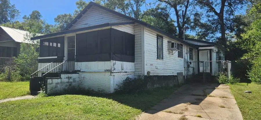 1021 Blackshear Street, Dothan, AL 36303 - #2