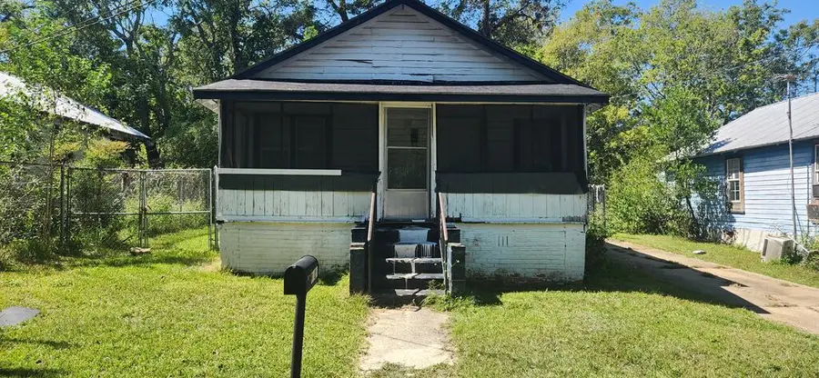 1021 Blackshear Street, Dothan, AL 36303 - #3
