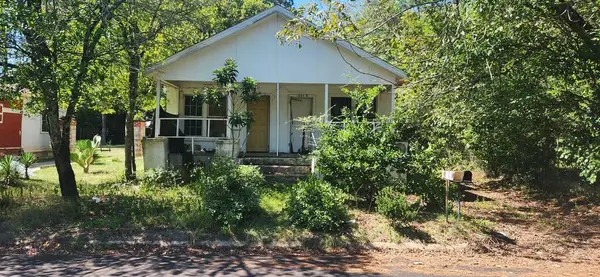 1009 Linden St. A & B, Dothan, AL 36303