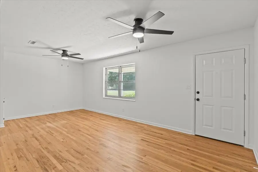 185 Cameron St, Ozark, AL 36360 - #3
