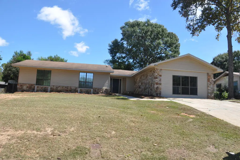 106 Seminole Dr., Enterprise, AL 36330 - #1