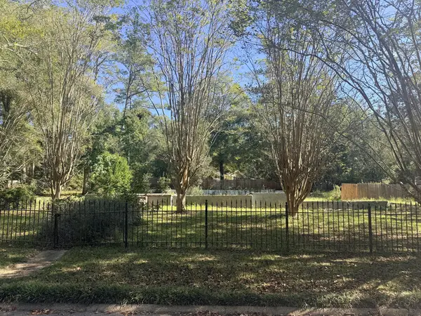 460 Coby Dr, Ozark, AL 36360