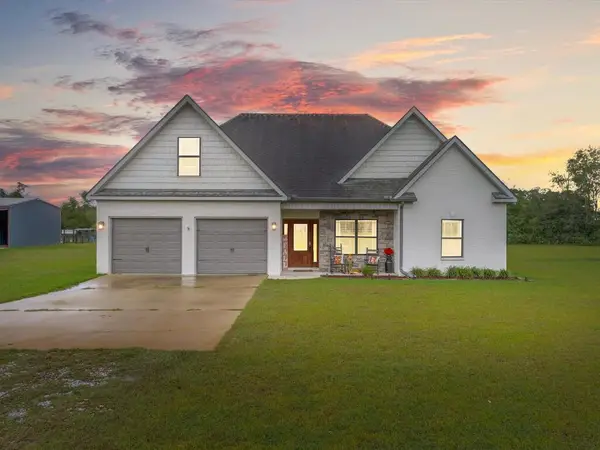 8251 S Park Ave, Taylor, AL 36301