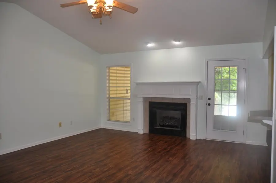 236 Windsor Garden Drive, Enterprise, AL 36330 - #3