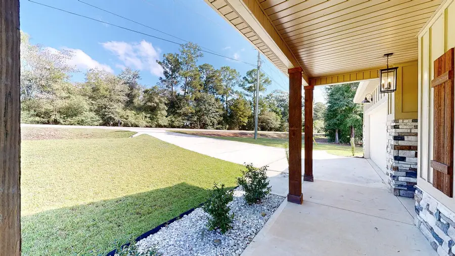 1642 E Smithville Road, Dothan, AL 36301 - #2