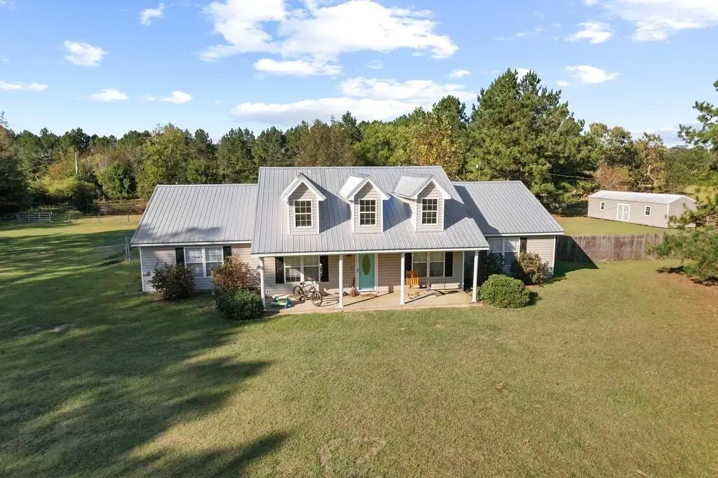 1724 Hopkins Rd, Webb, AL 36376 - #1