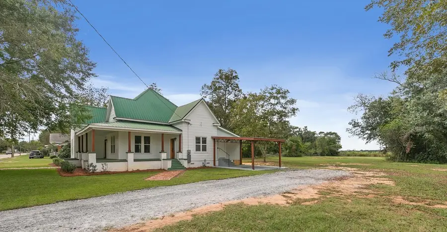 142 S Broad Street, Newville, AL 36353 - #2